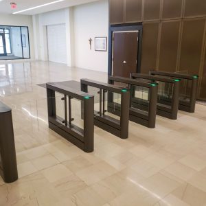 Custom Glassgate 150 with lower panel Custom Glassgate 150 with lower panel from Smarter Security