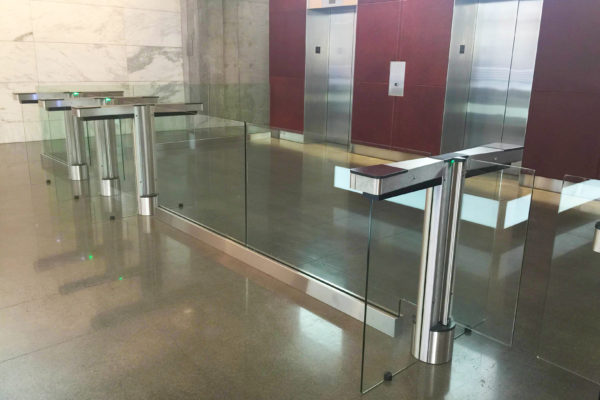 Fastlane Glassgate 300 - Elevator Access Implementation