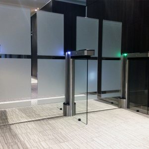 Smarter Security- Fastlane Glassgate 300-3