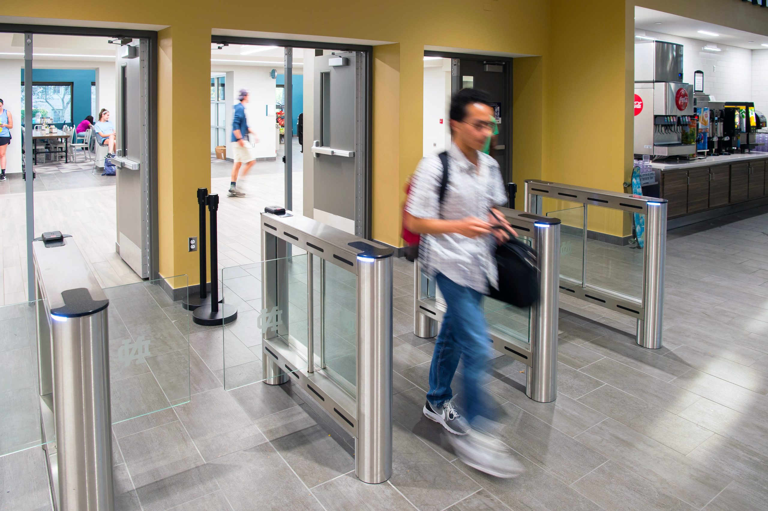 5 Ways Fastlane Turnstiles Improve Campus Safety